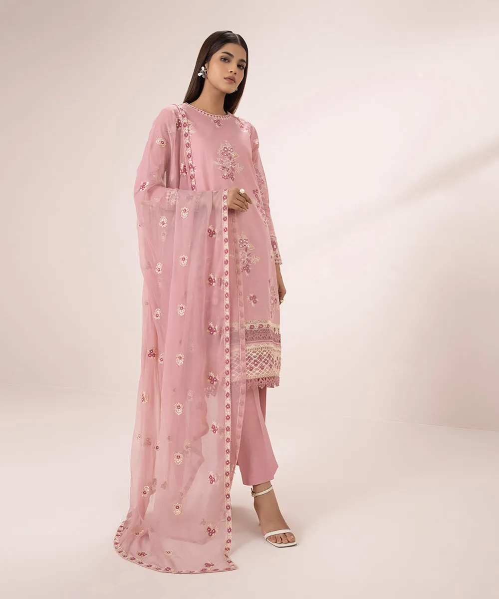 3 Piece - Embroidered Lawn Suit