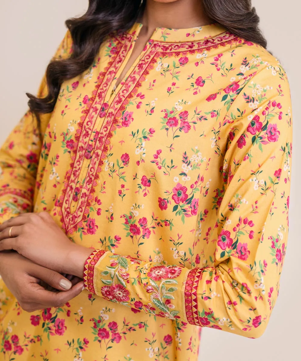 3 Piece - Embroidered Lawn Suit