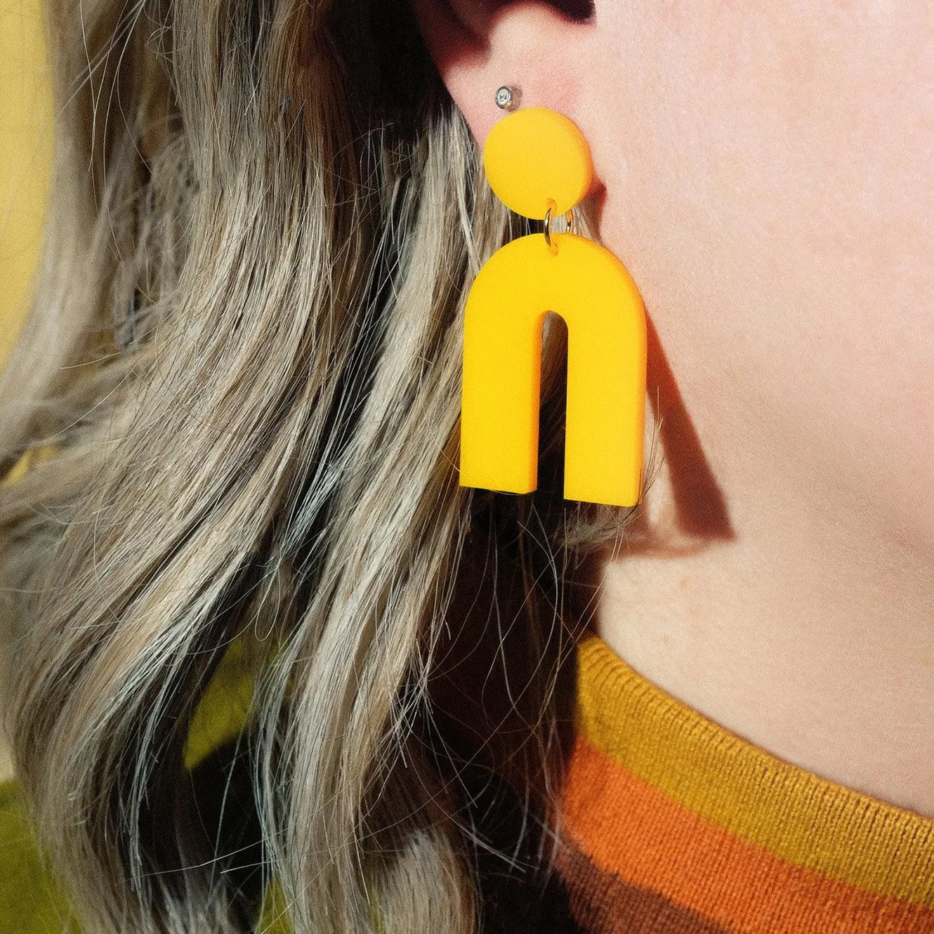 Amber Arch Dangle Earrings