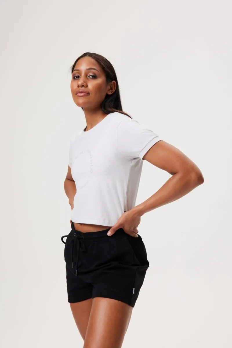 INSPORT WOMEN'S REMI SLIM WHITE CROP TEE