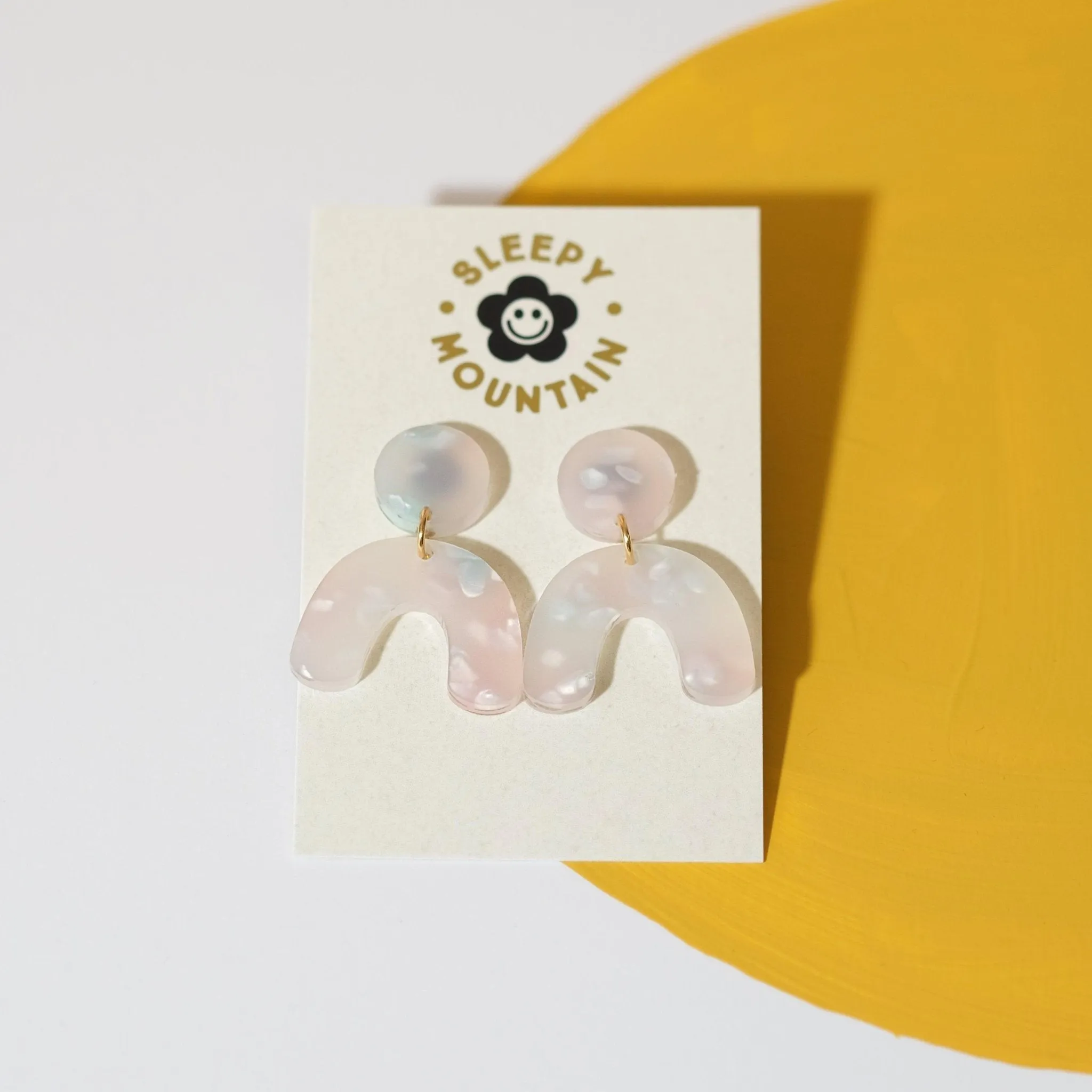 Mini Arch Earrings Petals Collection - Cotton Candy