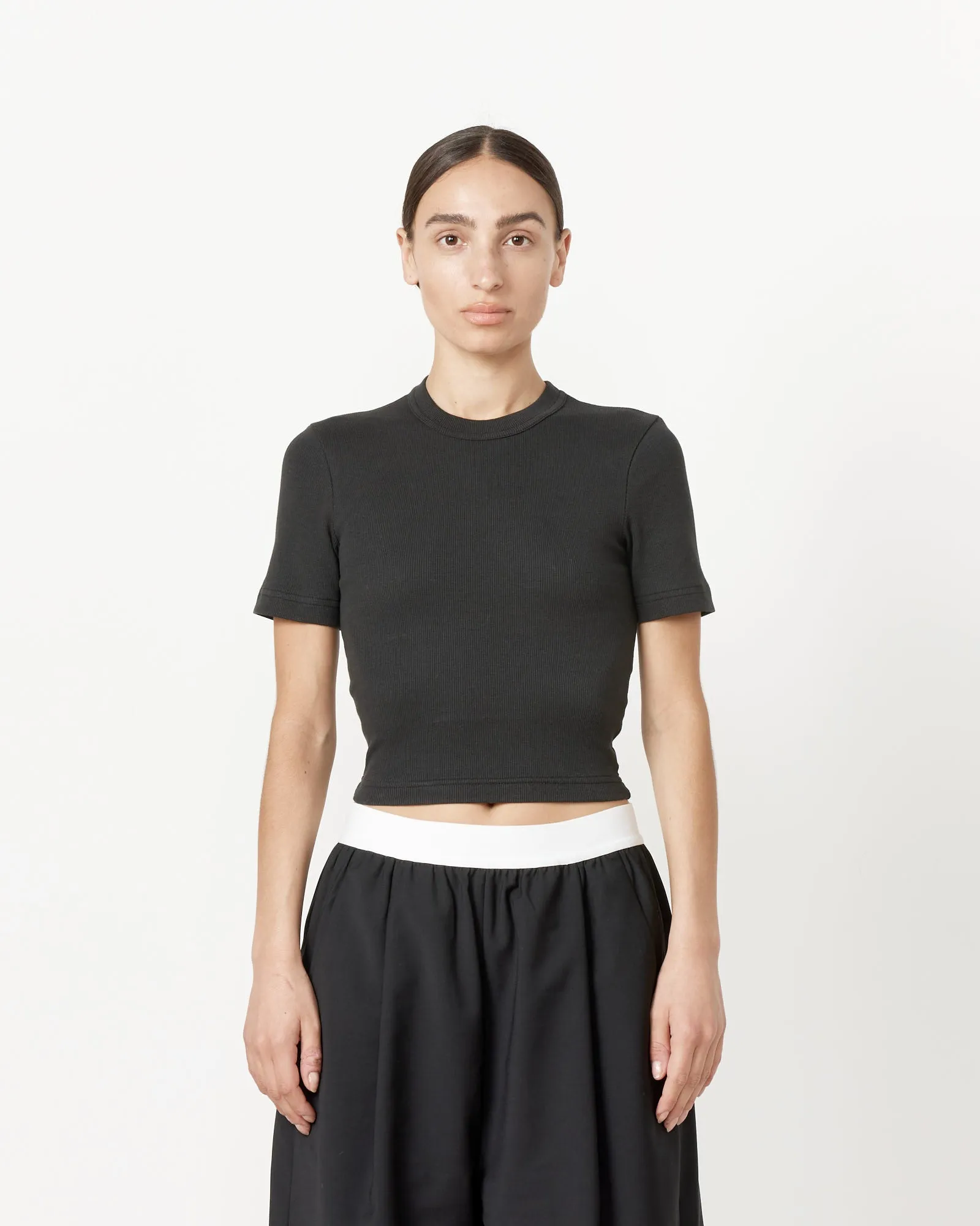 Ribbed Cropped Baby T-Shirt in Black