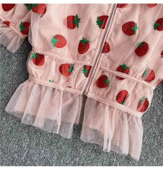 SWEET STRAWBERRY V-COLLAR SHIRT BY96333