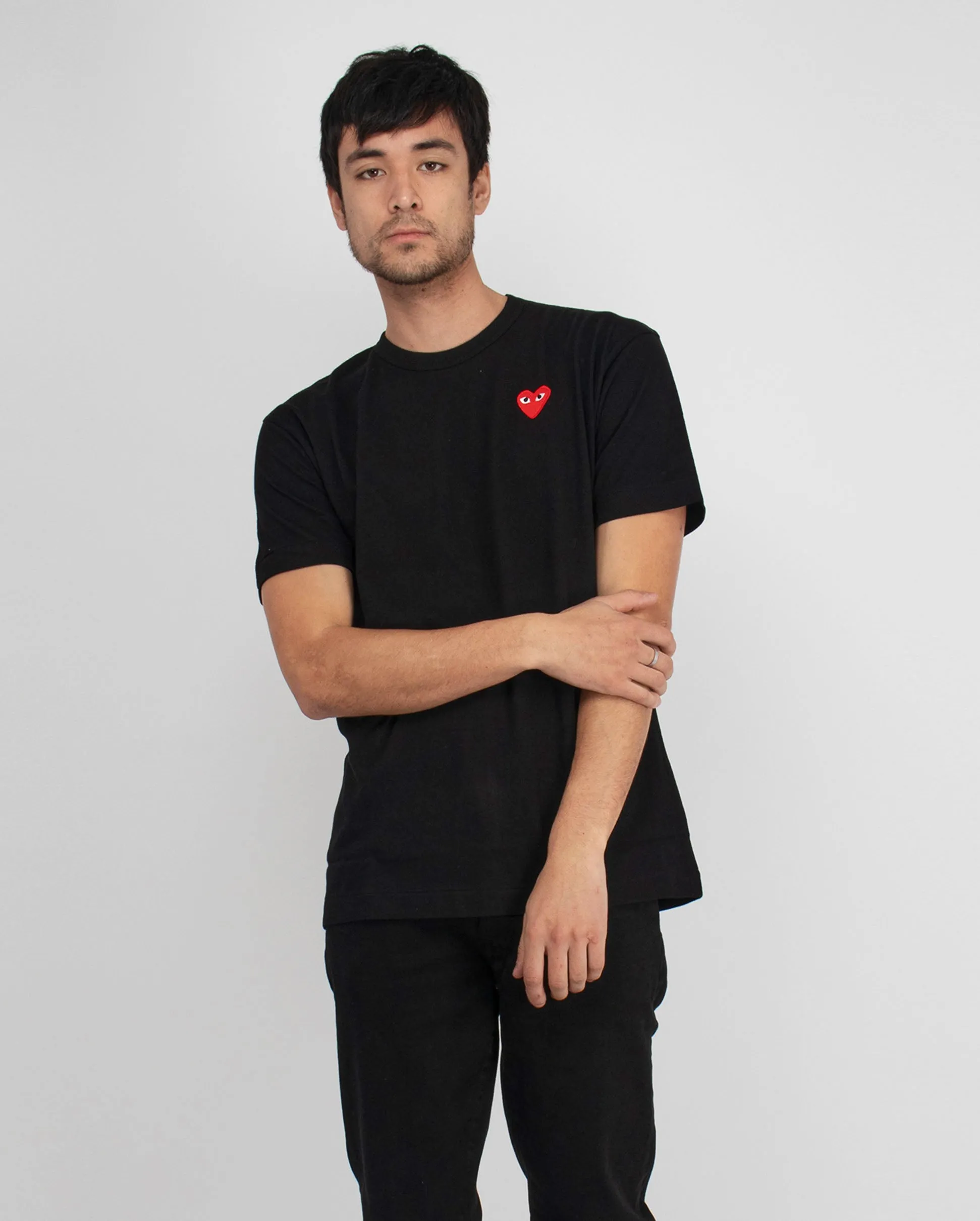 T108 RED HEART  T-SHIRT / BLACK